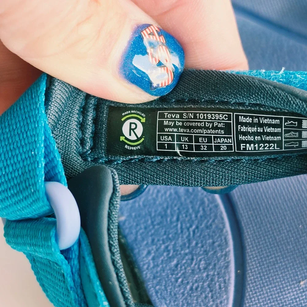 Teva Tirra Sandals Kids Size 1 Blue Rose Multi Excellent Sporty Strappy Outdoor
